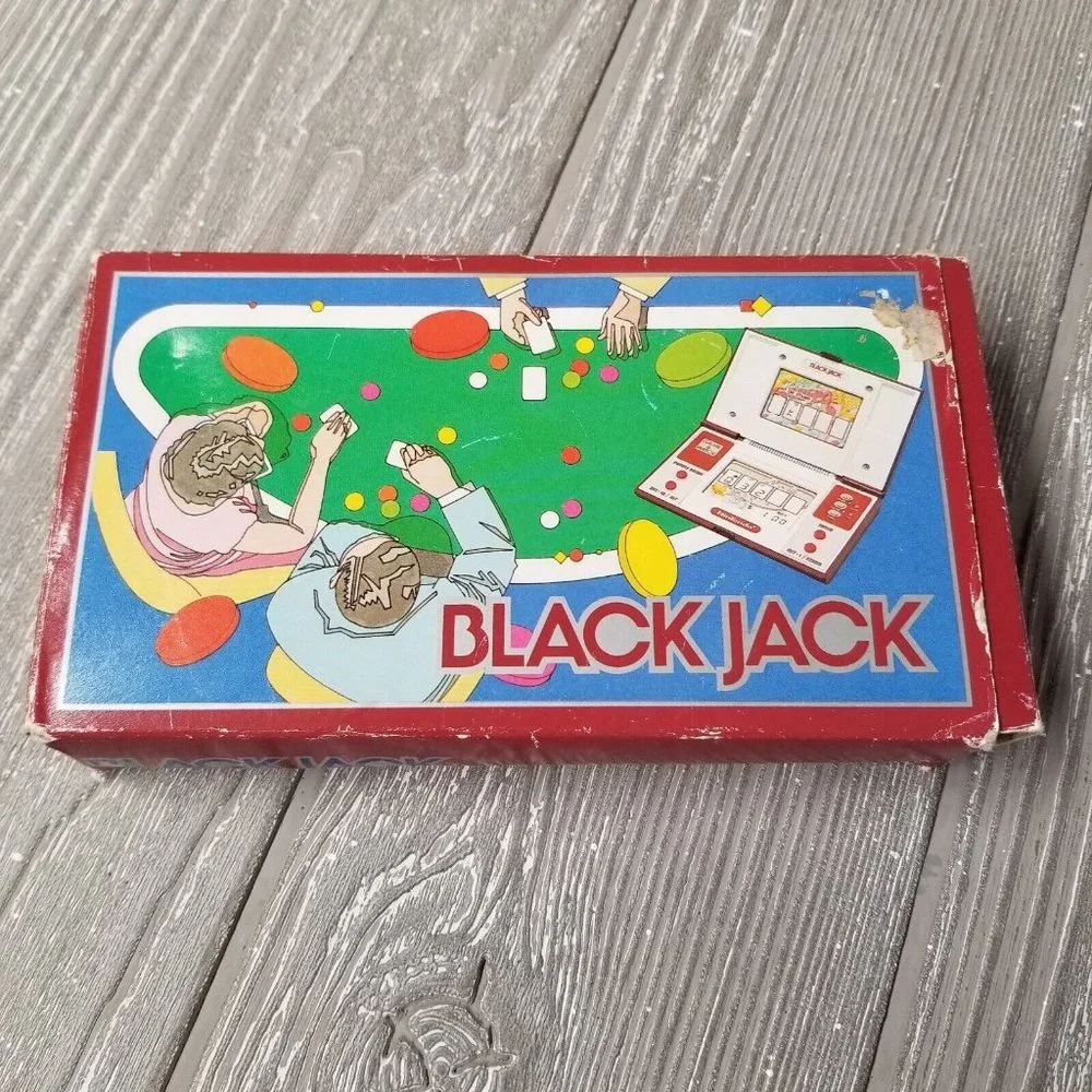 Vintage Nintendo Game & Watch Black Jack Handheld 1985 BJ-60 w/ Box + Manual